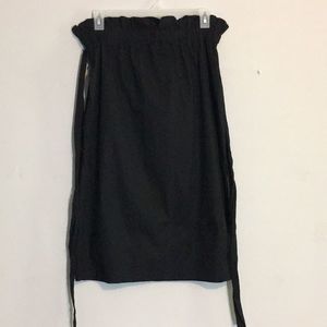Who What Wear Women’s Belted Paperbag Skir…. XL